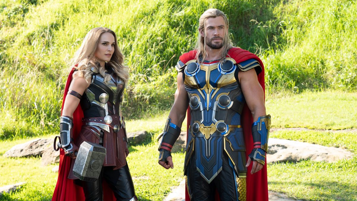 Chris Hemsworth Riflette Sull