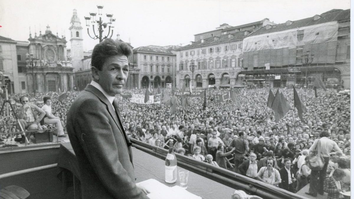 Un Tributo A Enrico Berlinguer 1