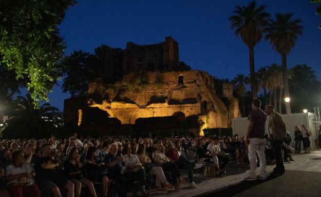 Notti Di Cinema A Piazza Vitto