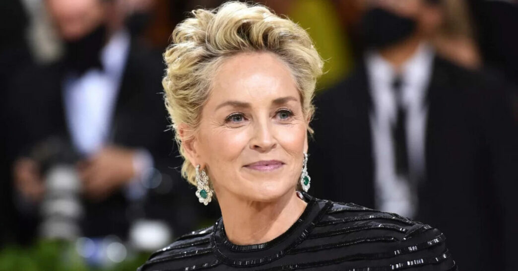 Sharon Stone In Veste Di Antag