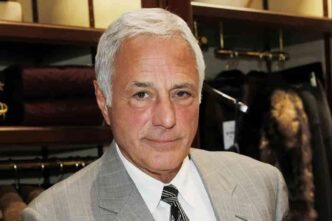Addio a John Aprea lindiment