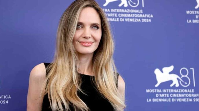 Angelia Jolie Sbarca A Venezia