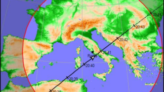 PASSAGGIO LUMINOSO DELLA STAZI