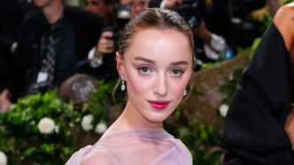 Phoebe Dynevor Il Nuovo Film