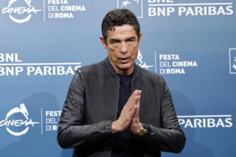 Alessandro Gassmann in 22Mani N
