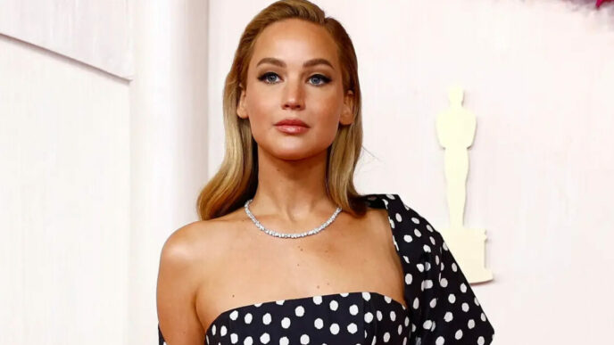 Jennifer Lawrence In Attesa De