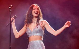 Olivia Rodrigo Porta Il Suo To